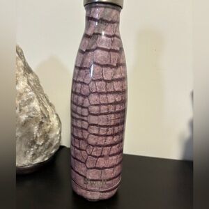 SWELL water bottle